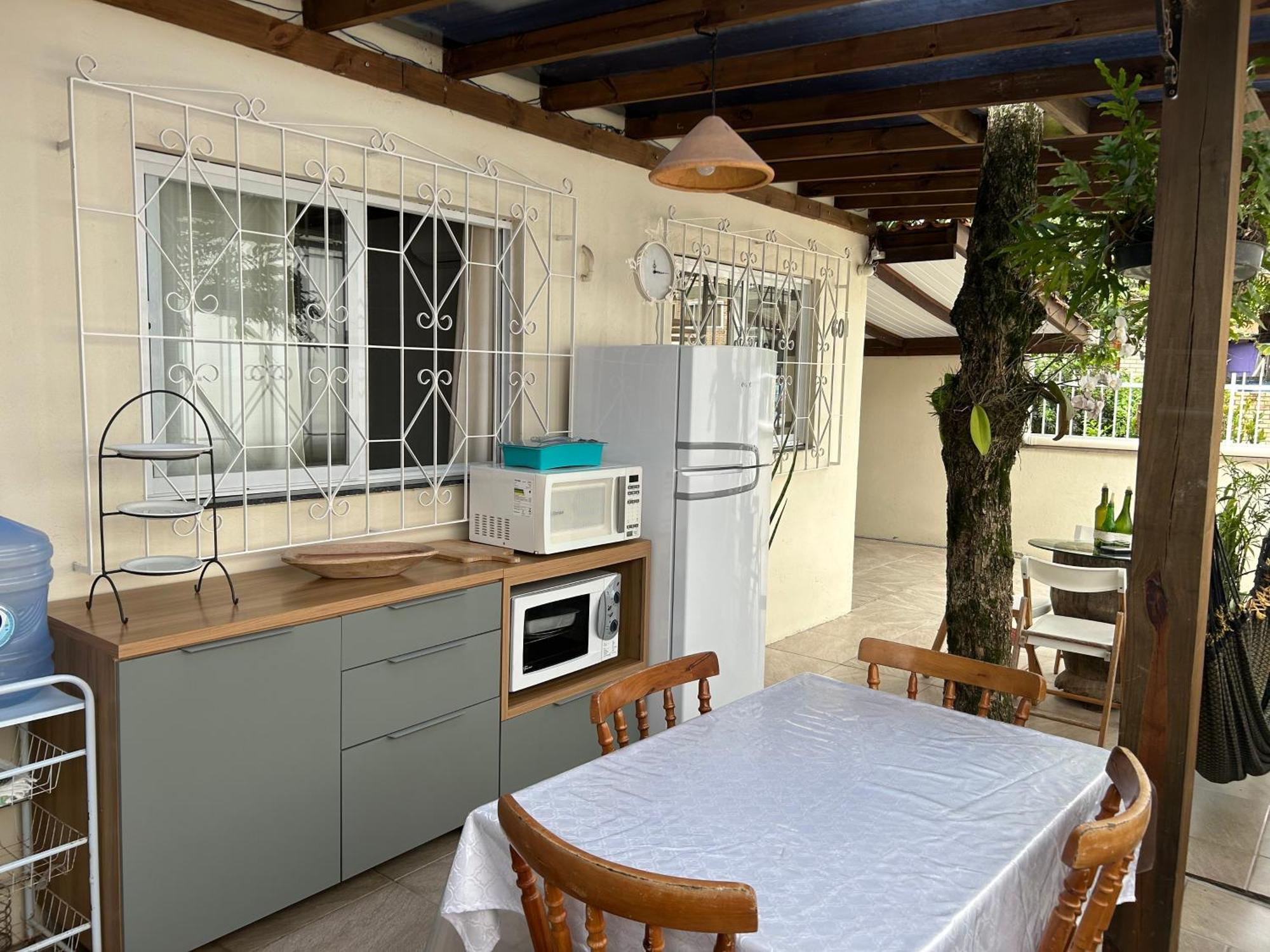 Casa Da Arvore Rua Pescada Amarela ボンビーニャス エクステリア 写真